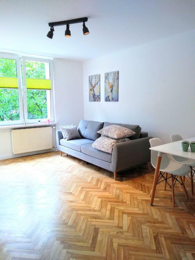 Chill & Explore By Cooee Apartments Варшава Экстерьер фото